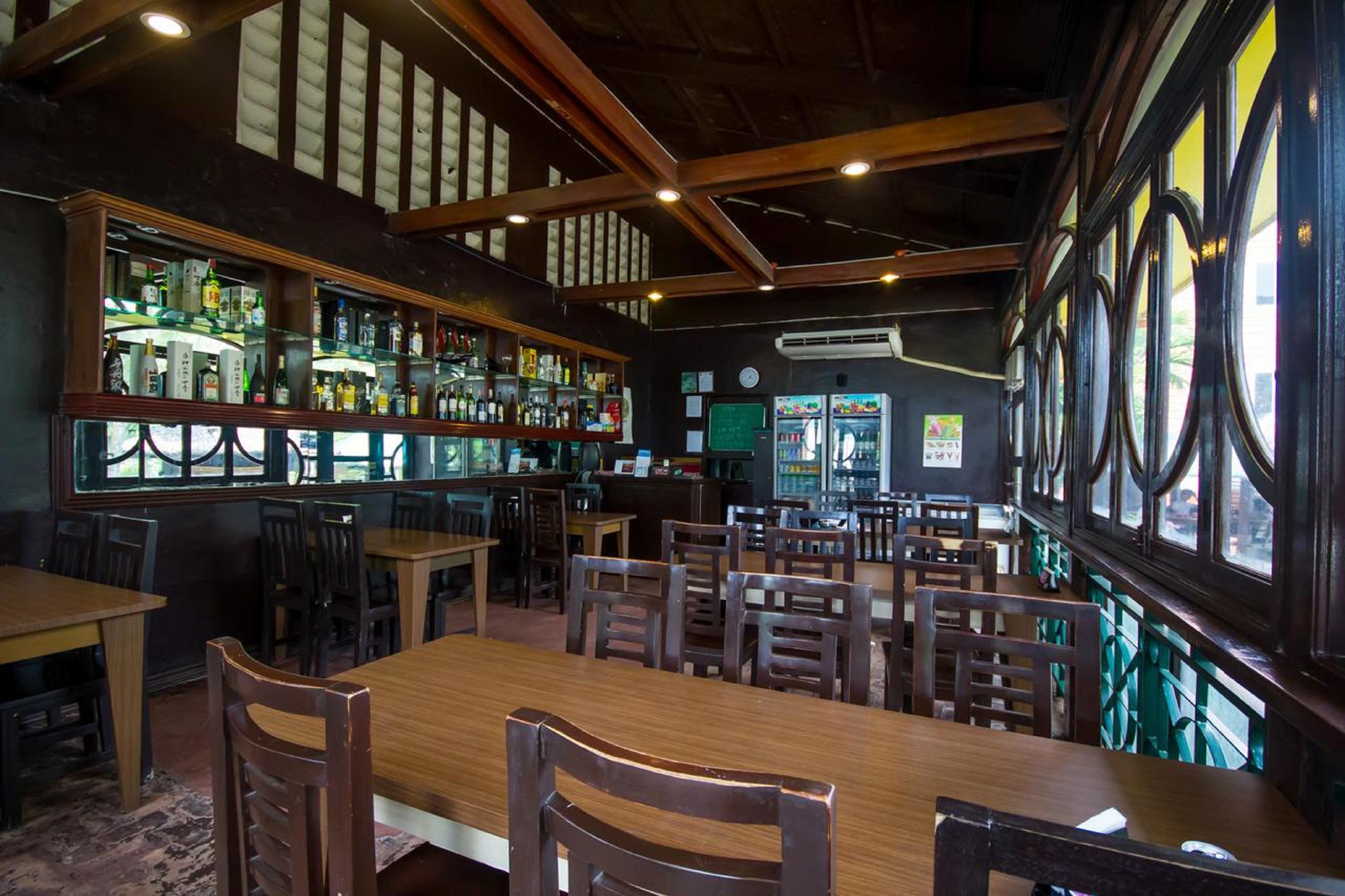 Microtel By Wyndham Eagle Ridge General Trias  Ngoại thất bức ảnh