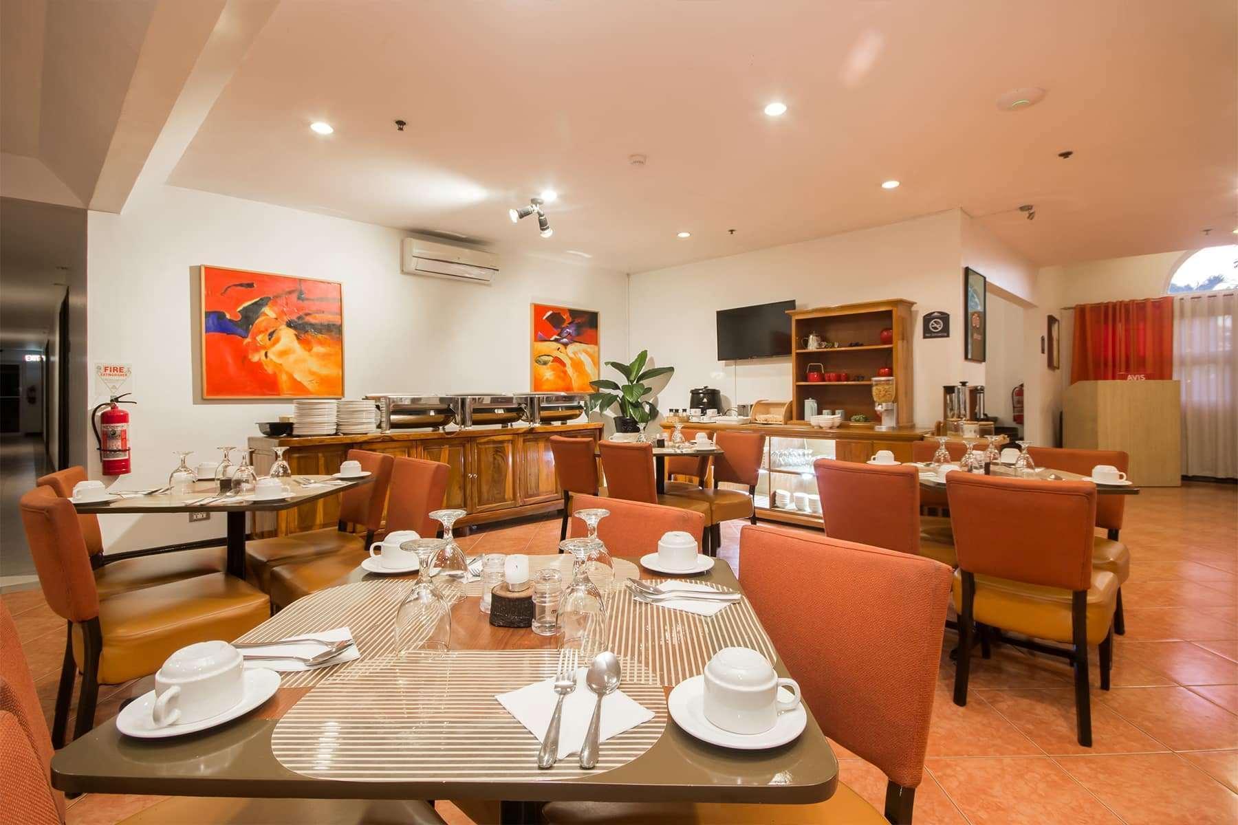 Microtel By Wyndham Eagle Ridge General Trias  Ngoại thất bức ảnh