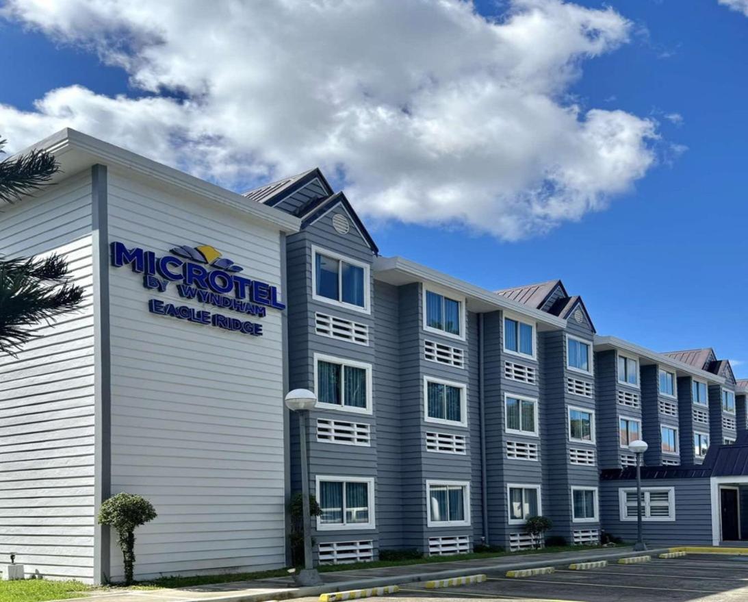 Microtel By Wyndham Eagle Ridge General Trias  Ngoại thất bức ảnh
