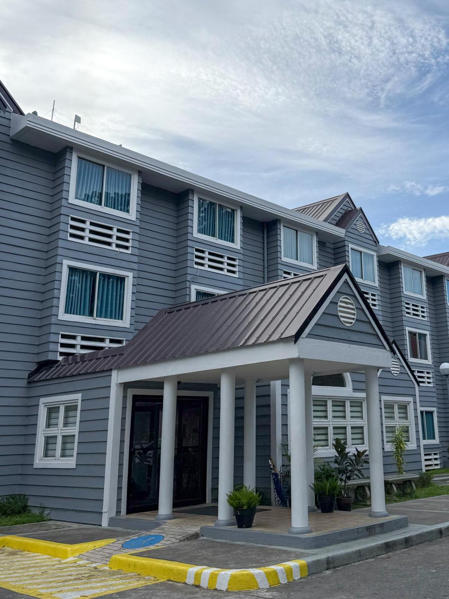 Microtel By Wyndham Eagle Ridge General Trias  Ngoại thất bức ảnh