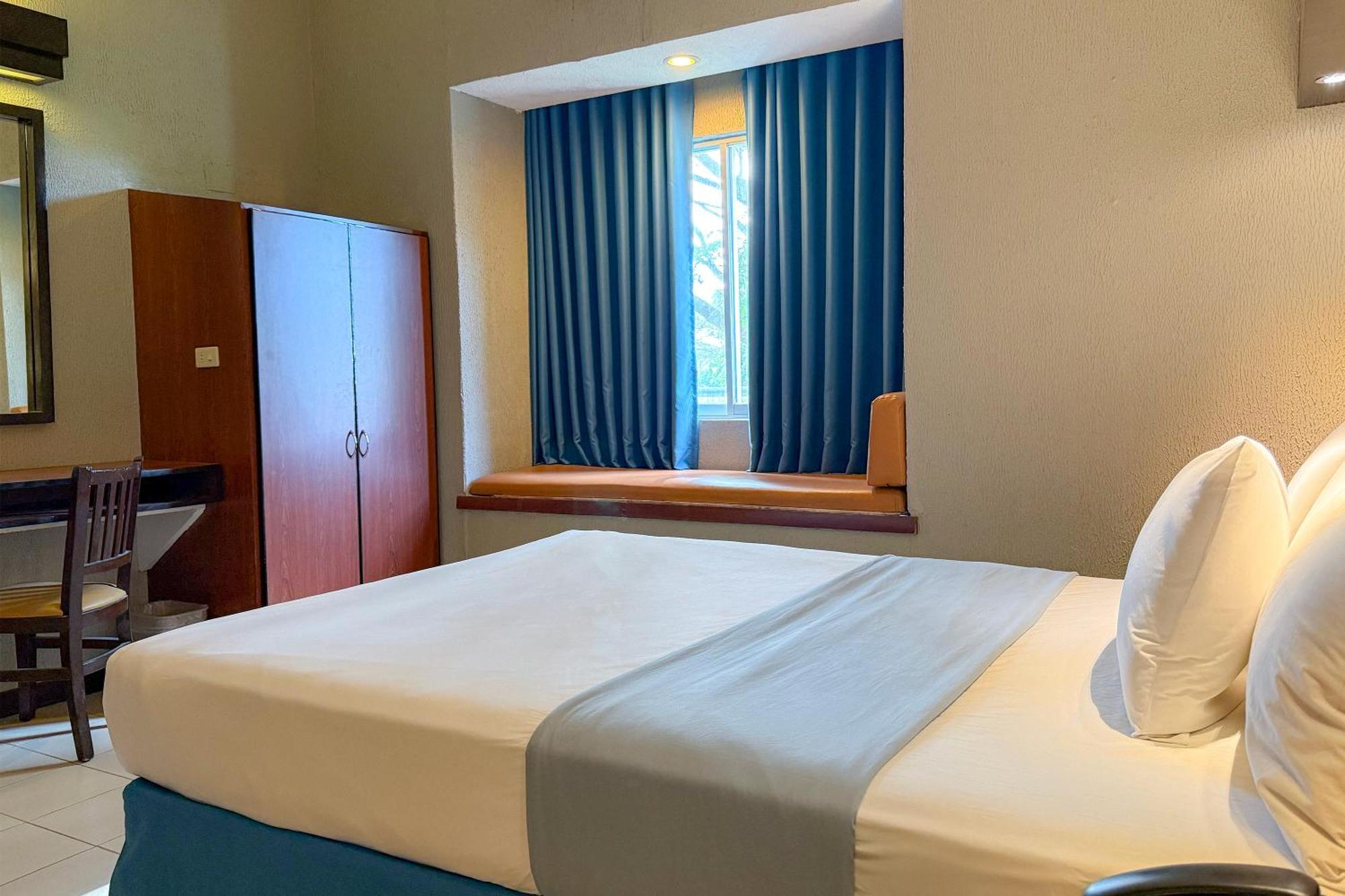 Microtel By Wyndham Eagle Ridge General Trias  Ngoại thất bức ảnh